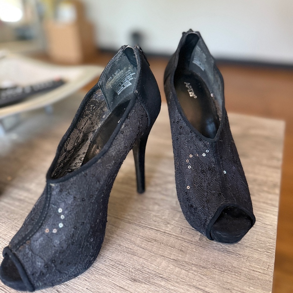 Ada Black Stiletto Heels with Sparkly Embellishments